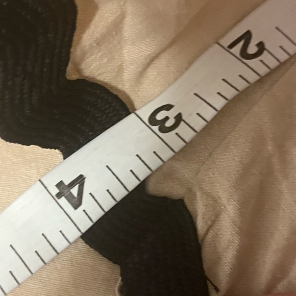 NWT Ric Rac ButtonUp V-Neck Cream & Black Romper, size M (no belt) - Picture 8 of 11